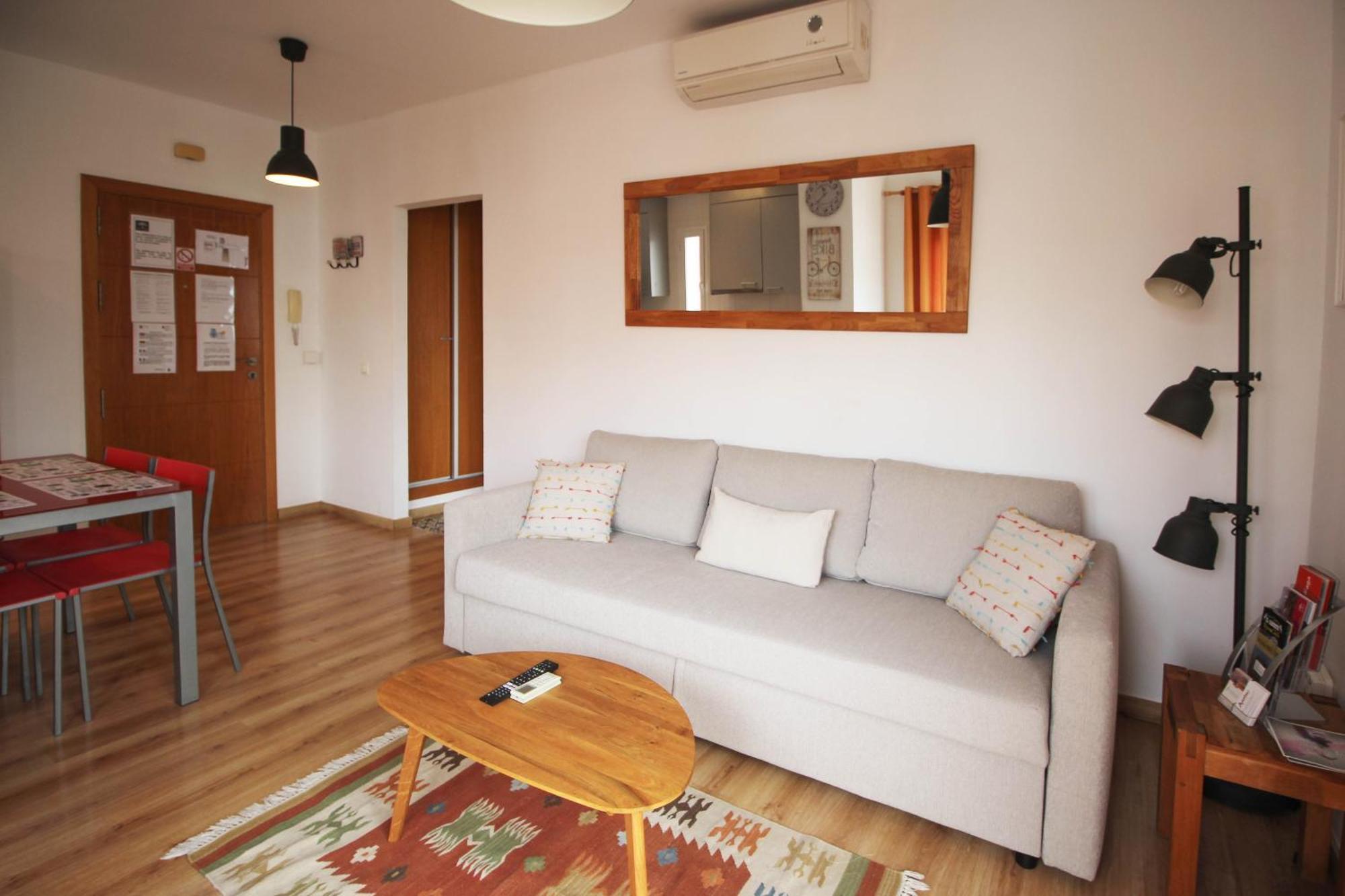 Апартаменты Barcelo 30, Terrace, Center, Garage On Request, Quite Neighborhood, Ba Малага Экстерьер фото