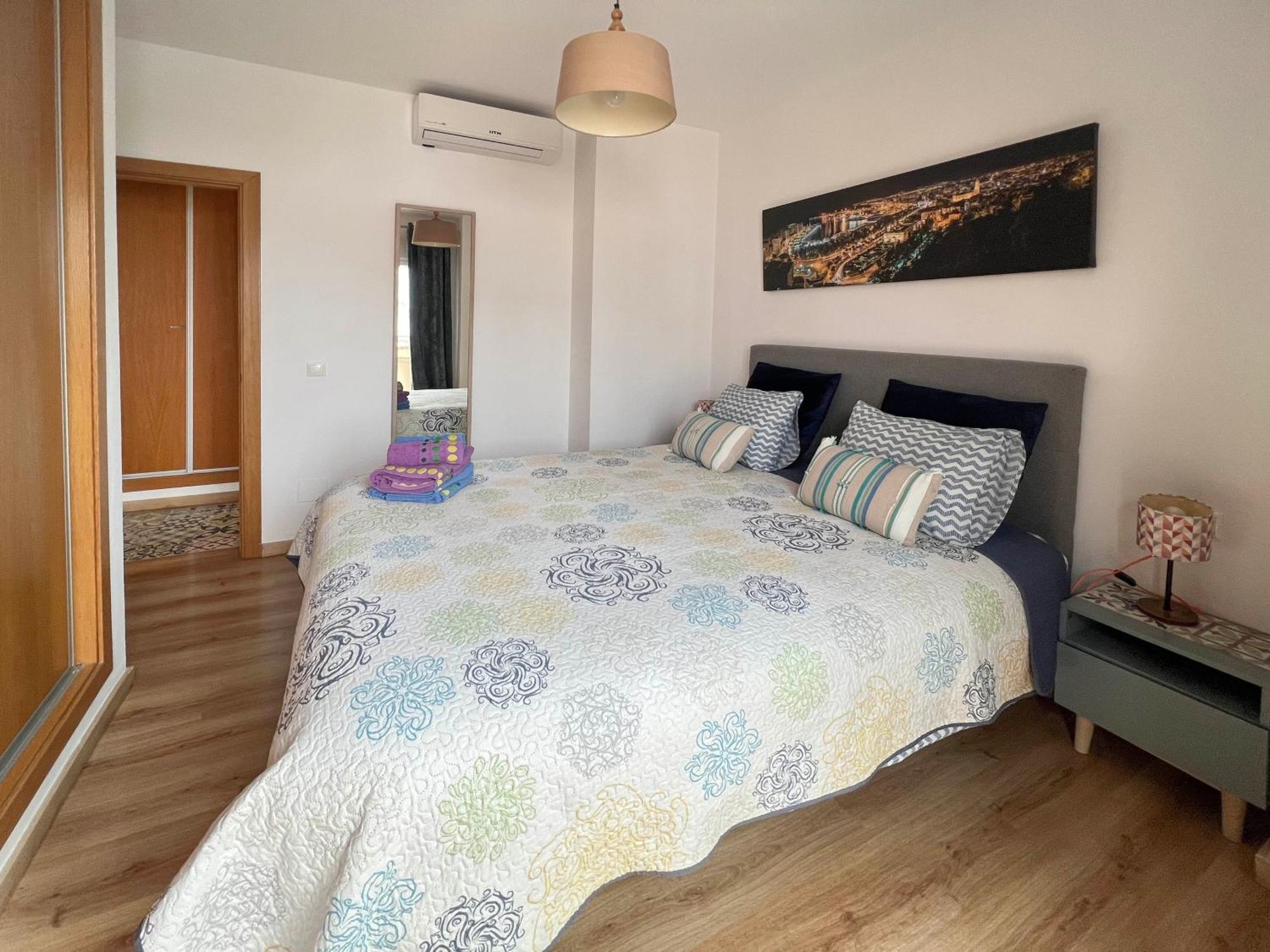Апартаменты Barcelo 30, Terrace, Center, Garage On Request, Quite Neighborhood, Ba Малага Экстерьер фото